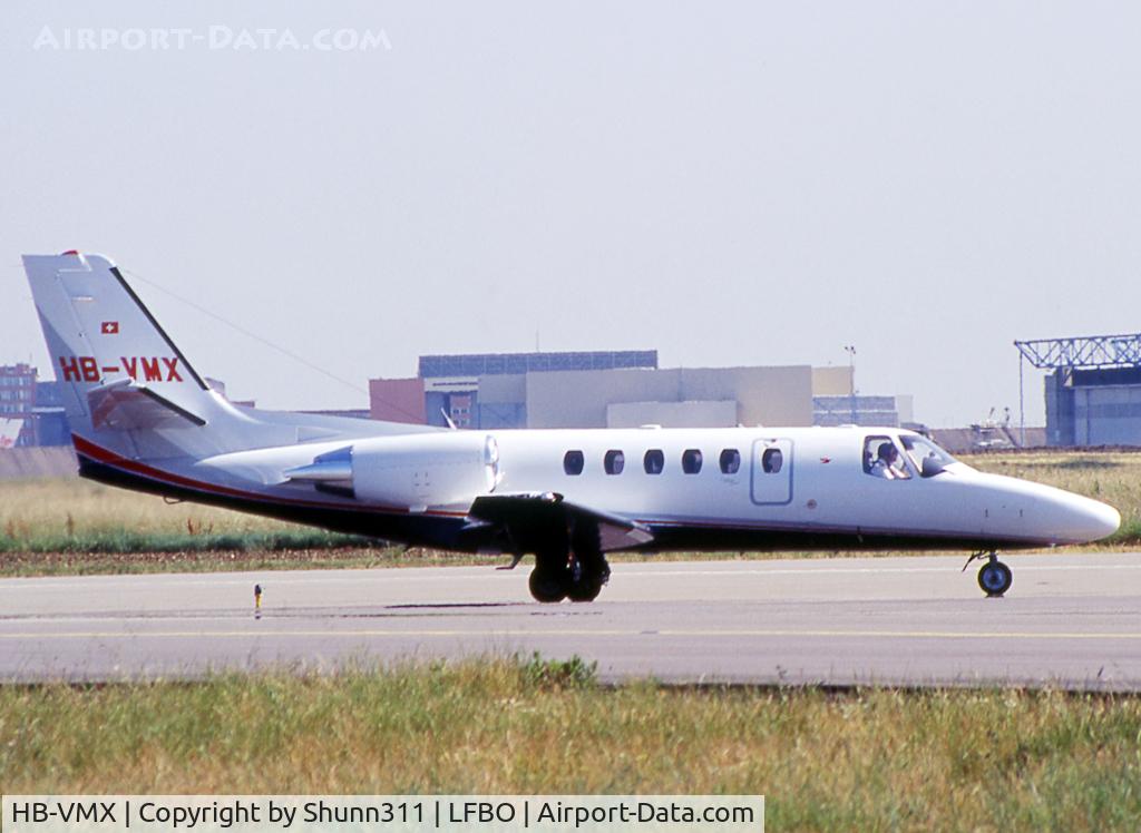 HB-VMX, 2000 Cessna 550B Citation Bravo C/N 550-0946, Taxiing holding point rwy 14L for departure...