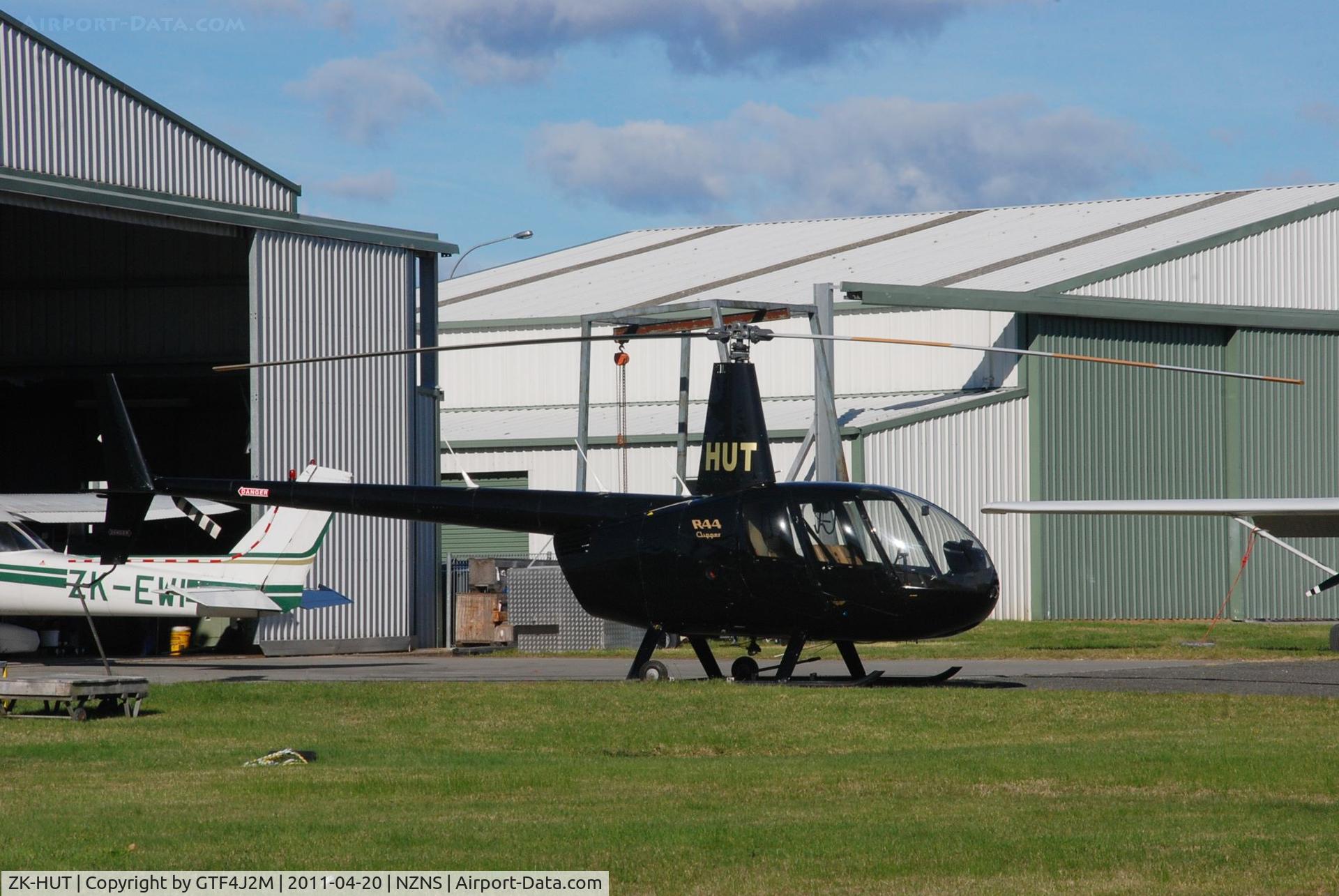 ZK-HUT, 2002 Robinson R44 C/N 1154, ZK-HUT at Nelson 20.4.11