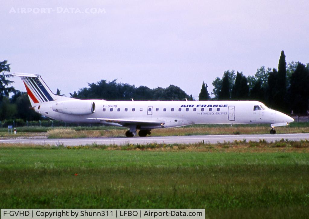 F-GVHD, 1999 Embraer ERJ-145LR (EMB-145LR) C/N 145178, Ready for take off from rwy 32R