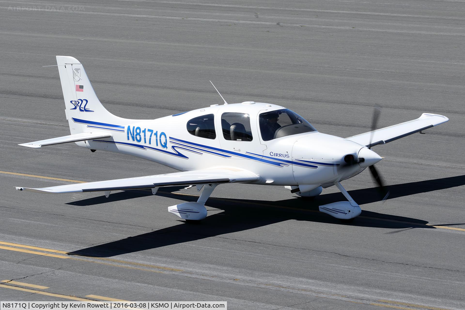 N8171Q, 2003 Cirrus SR22 C/N 0782, At Santa Monica Airport.