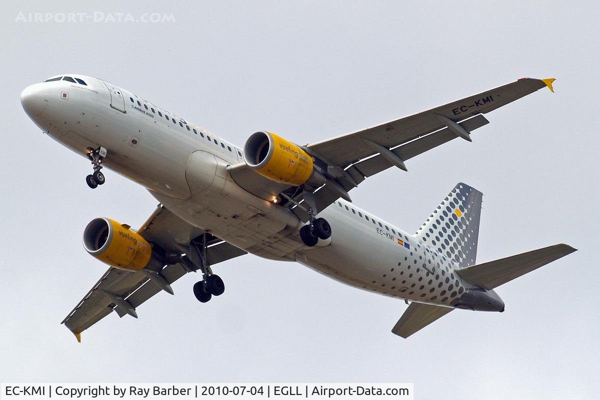 EC-KMI, 2008 Airbus A320-216 C/N 3400, Airbus A320-216 [3400] (Vueling Airlines) Home~G 04/07/2010. On approach 27R.