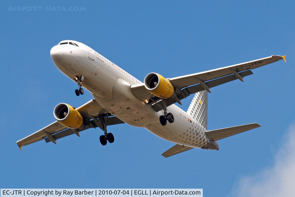 EC-JTR, 2006 Airbus A320-214 C/N 2798, Airbus A320-214 [2798] (Vueling Airlines) Home~G 04/07/2010. On approach 27R.