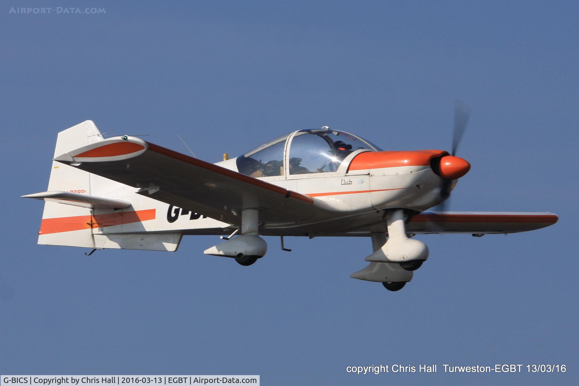 G-BICS, 1977 Robin R-2100A C/N 128, at the Vintage Aircraft Club spring rally