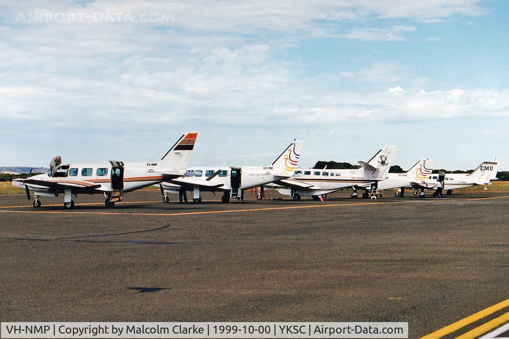 VH-NMP, 1978 Piper PA-31-350 Chieftain C/N 31-7852149, PA-31-350 Chieftain. Kingscote is said to be the busiest airport in the world for a few minutes each day when the visitors arrive and leave. October 1999.