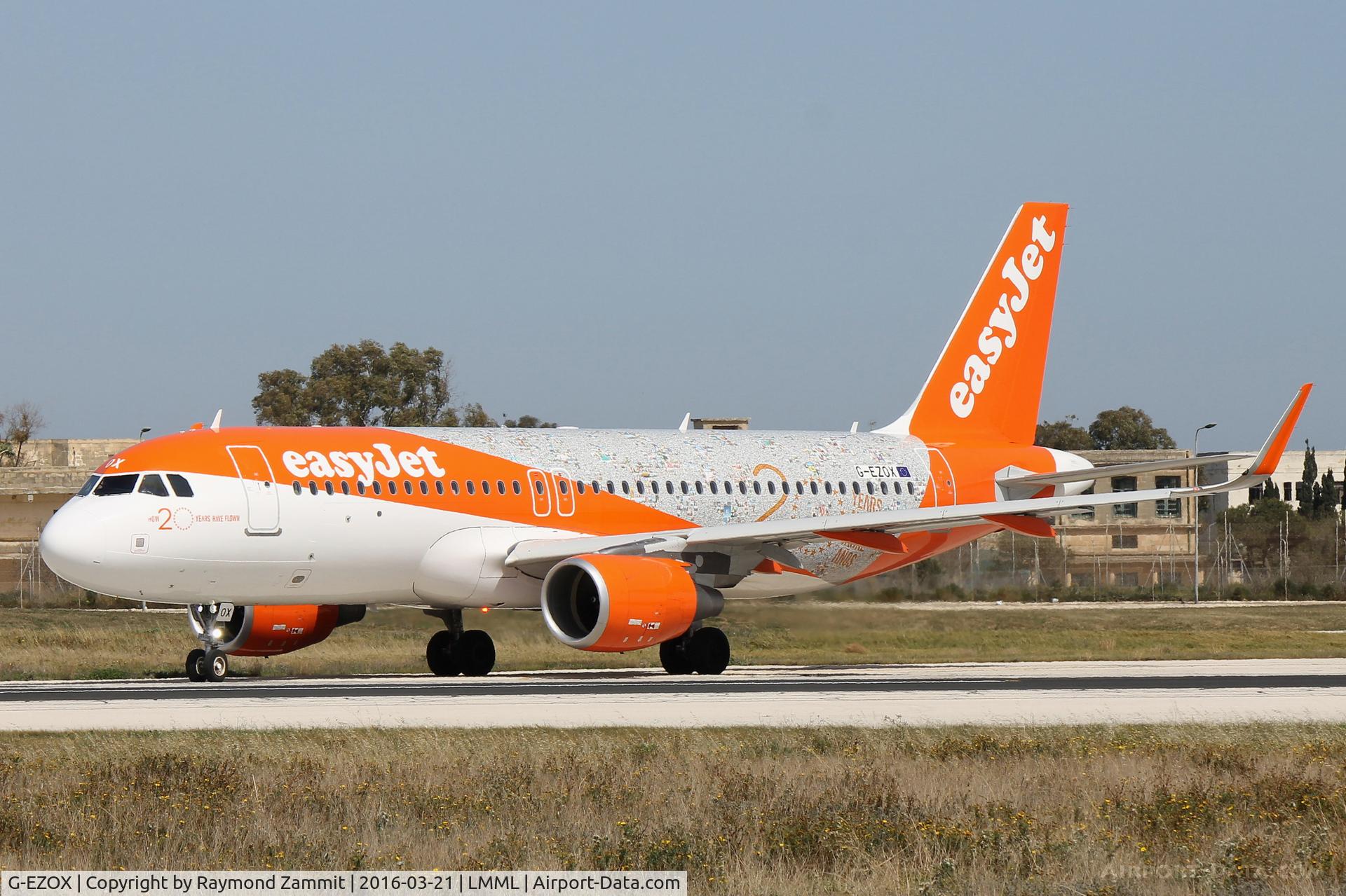 G-EZOX, 2015 Airbus A320-214 C/N 6837, A320 G-EZOX Easyjet