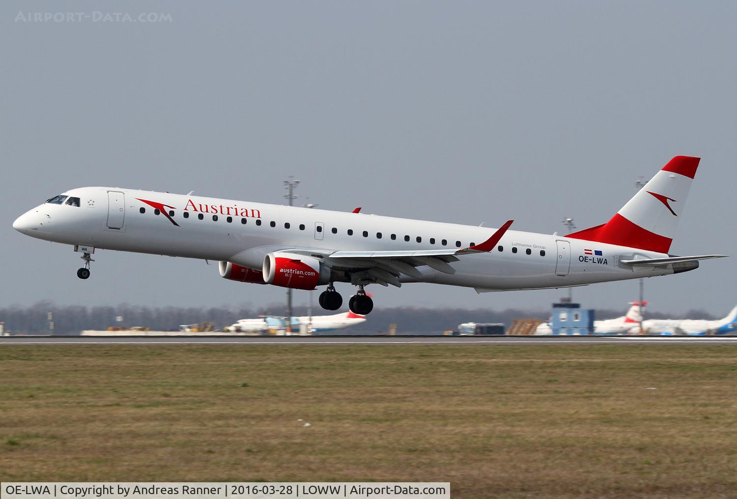 OE-LWA, 2009 Embraer 190LR (ERJ-190-200LR) C/N 19000314, Austrian Airlines ERJ-190