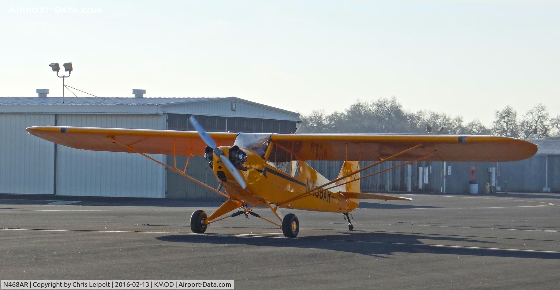 N468AR, 1946 Luscombe 8A C/N 2617, Locally-based 1946 Luscombe 8A taxing in for the Saturday Pancake breakfast at Modesto County Airport, Modesto, CA.