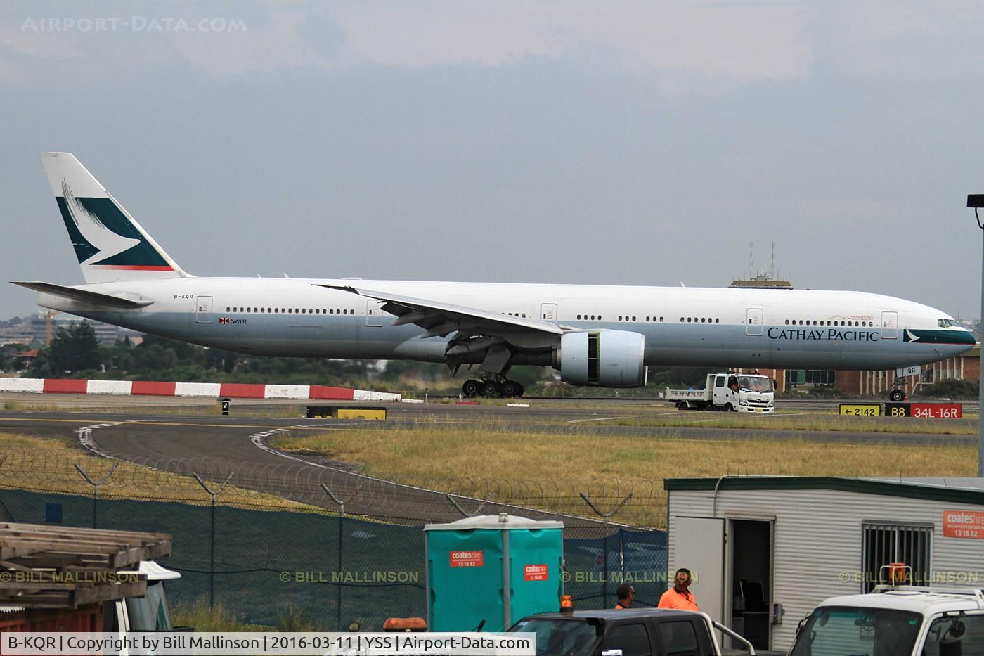 B-KQR, 2014 Boeing 777-367/ER C/N 41759, in from HKG
