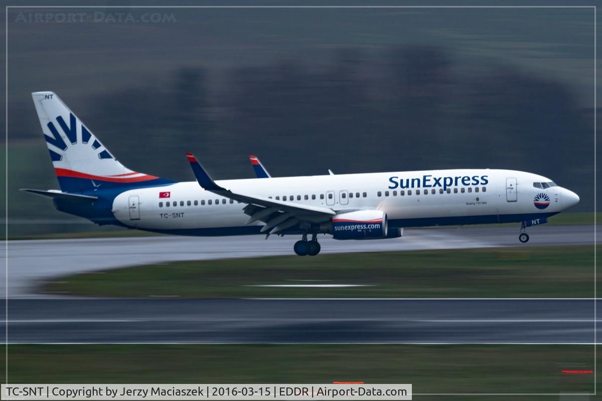 TC-SNT, 2010 Boeing 737-8HC C/N 40755, Boeing 737-8HC