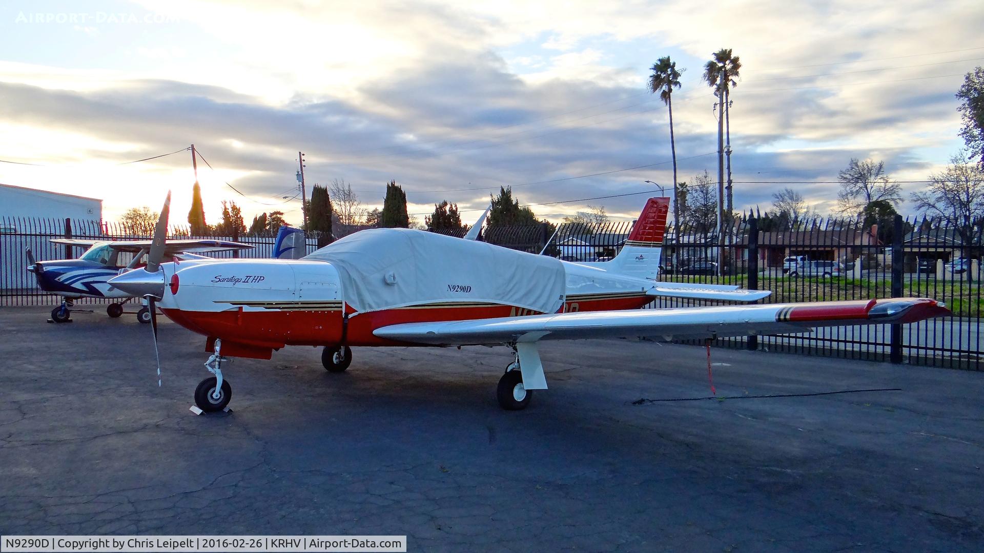 N9290D, 1997 Piper PA-32R-301 Saratoga C/N 3246086, San Carlos-based 1977 Piper PA-32R-301 parked next to the Aerial Avionics hangar at Reid Hillview Airport, San Jose, CA.