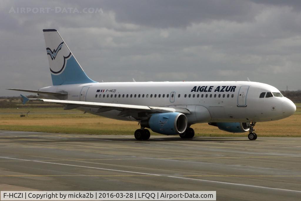 F-HCZI, 2010 Airbus A319-112 C/N 4268, Taxiing