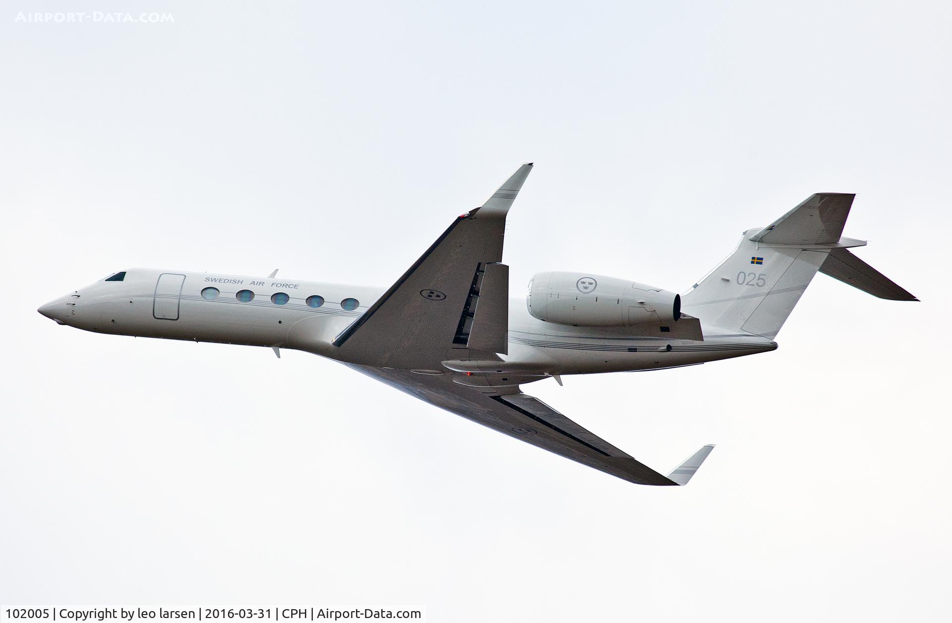 102005, 2008 Gulfstream Aerospace GV-SP (G550) C/N 5200, Copenhagen 31.3.16