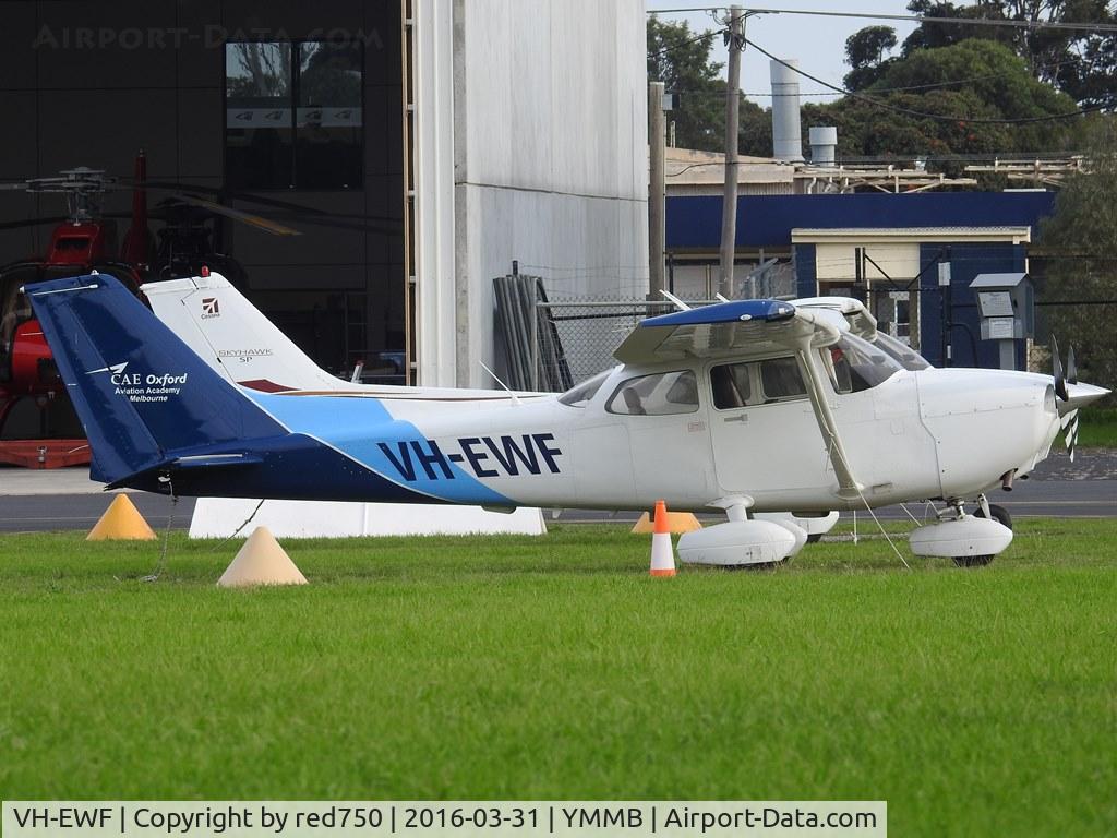 VH-EWF, 2014 Cessna 172S C/N 172S11411, Cessna 172S VH-EWF at Moorabbin, Mar 31, 2016