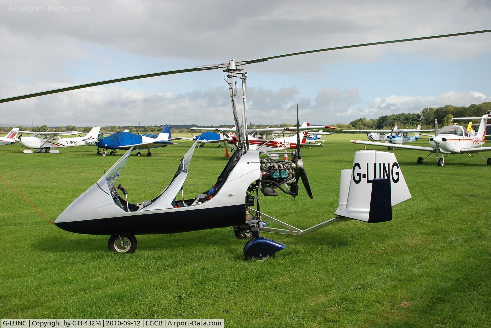 G-LUNG, 2007 Rotorsport UK MT-03 C/N RSUK/MT-03/018, G-LUNG at Barton 12.9.10