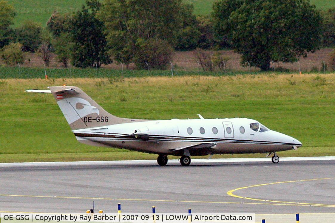 OE-GSG, 2004 Raytheon Hawker 400XP C/N RK-402, Beech 400XP Beechjet [RK-402] (Jet Alliance) Vienna-Schwechat~OE 13/09/2007
