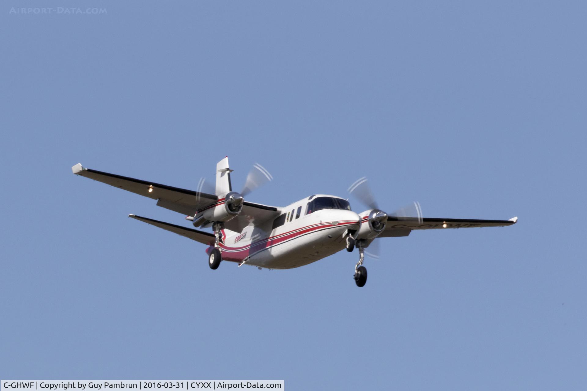C-GHWF, 1973 Rockwell 690A Turbo Commander Turbo Commander C/N 11134, Landing