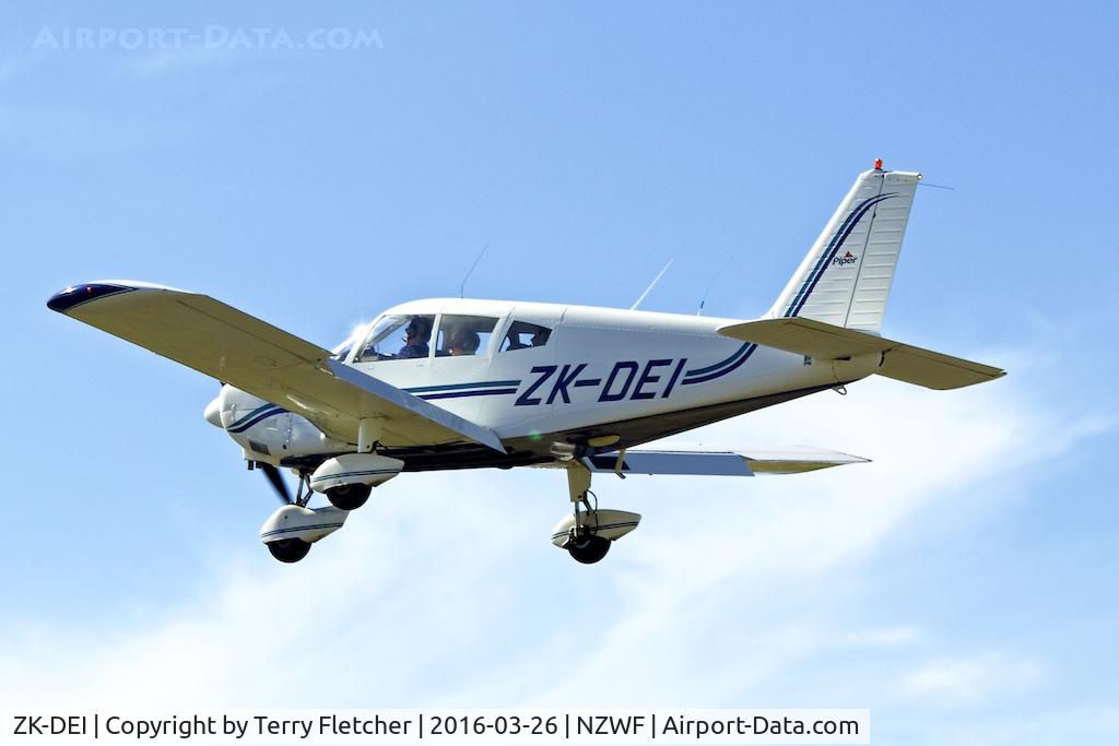 ZK-DEI, Piper PA-28-180 C/N 28-7105206, At Wanaka