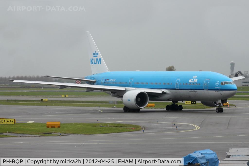 PH-BQP, 2007 Boeing 777-206/ER C/N 32721, Taxiing