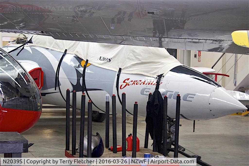 N2039S, Aero L-29C Delfin C/N 395190, Noted in a Hangar at Wanaka , New Zealand after transportation from the USA