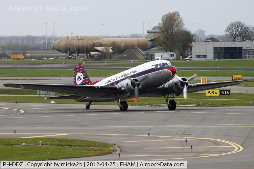 PH-DDZ, 1943 Douglas DC-3C-S1C3G (C-47A) C/N 19754, Taxiing