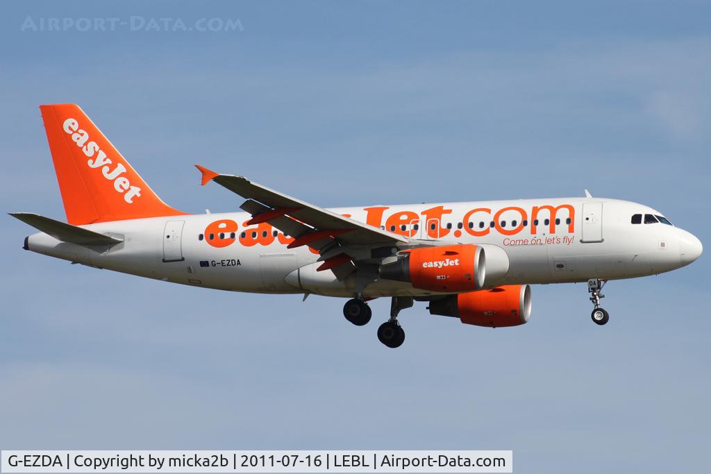 G-EZDA, 2008 Airbus A319-111 C/N 3413, Landing