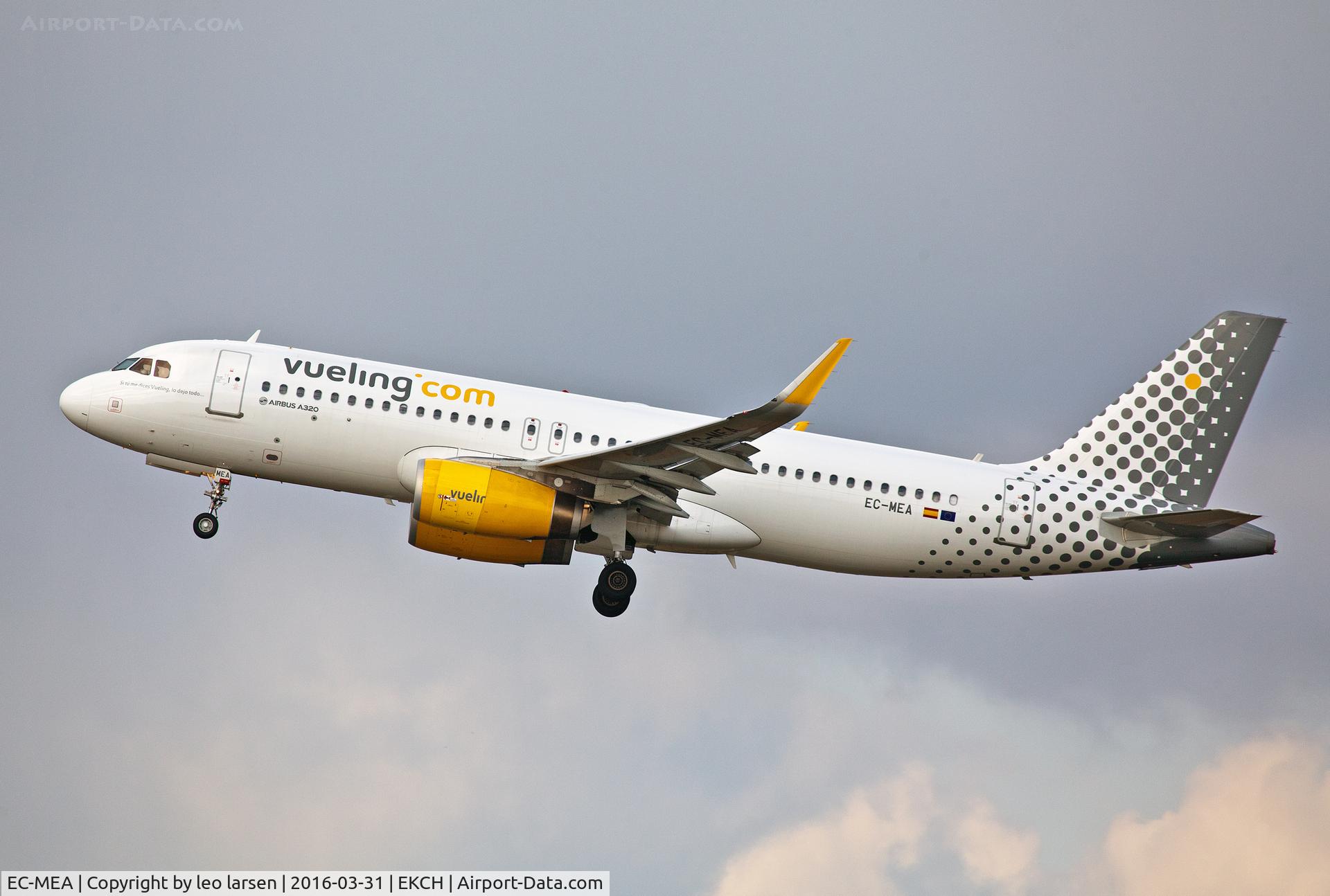EC-MEA, 2014 Airbus A320-232 C/N 6400, Copenhagen 31.3.16