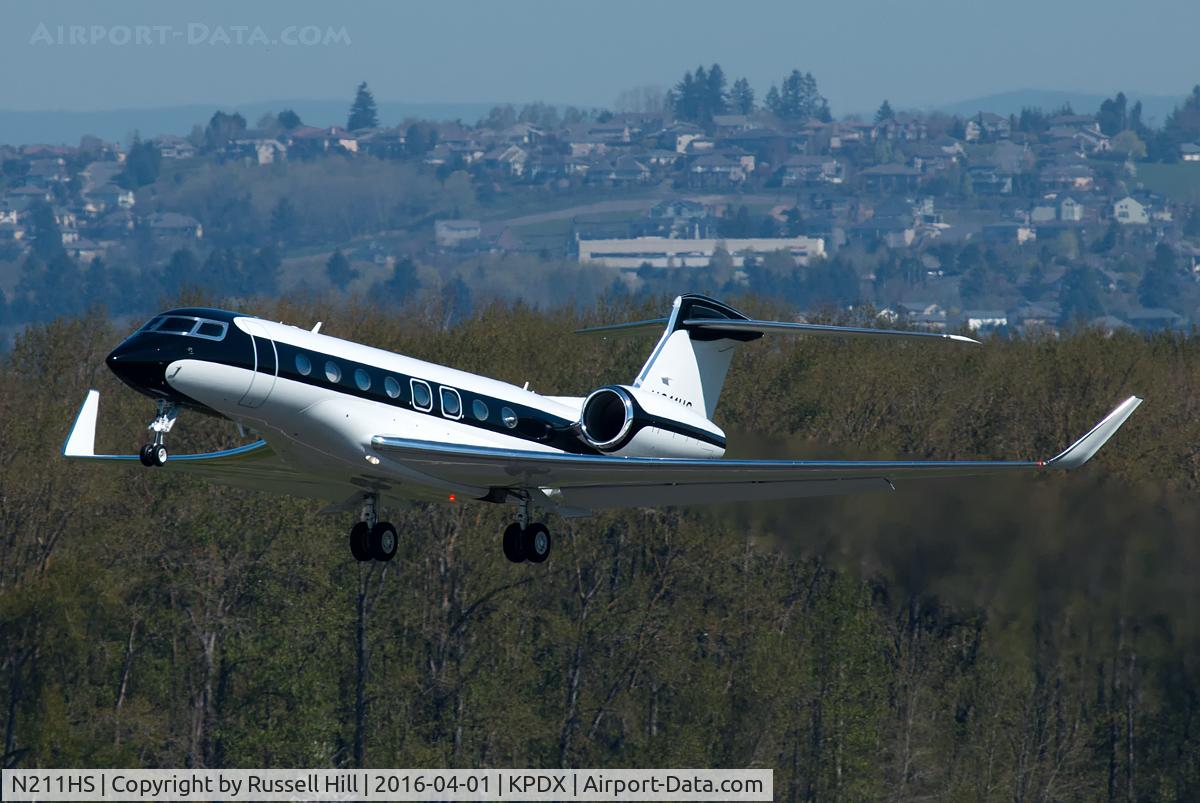 N211HS, 2010 Gulfstream Aerospace G650 (G-VI) C/N 6003, Departing for BFI