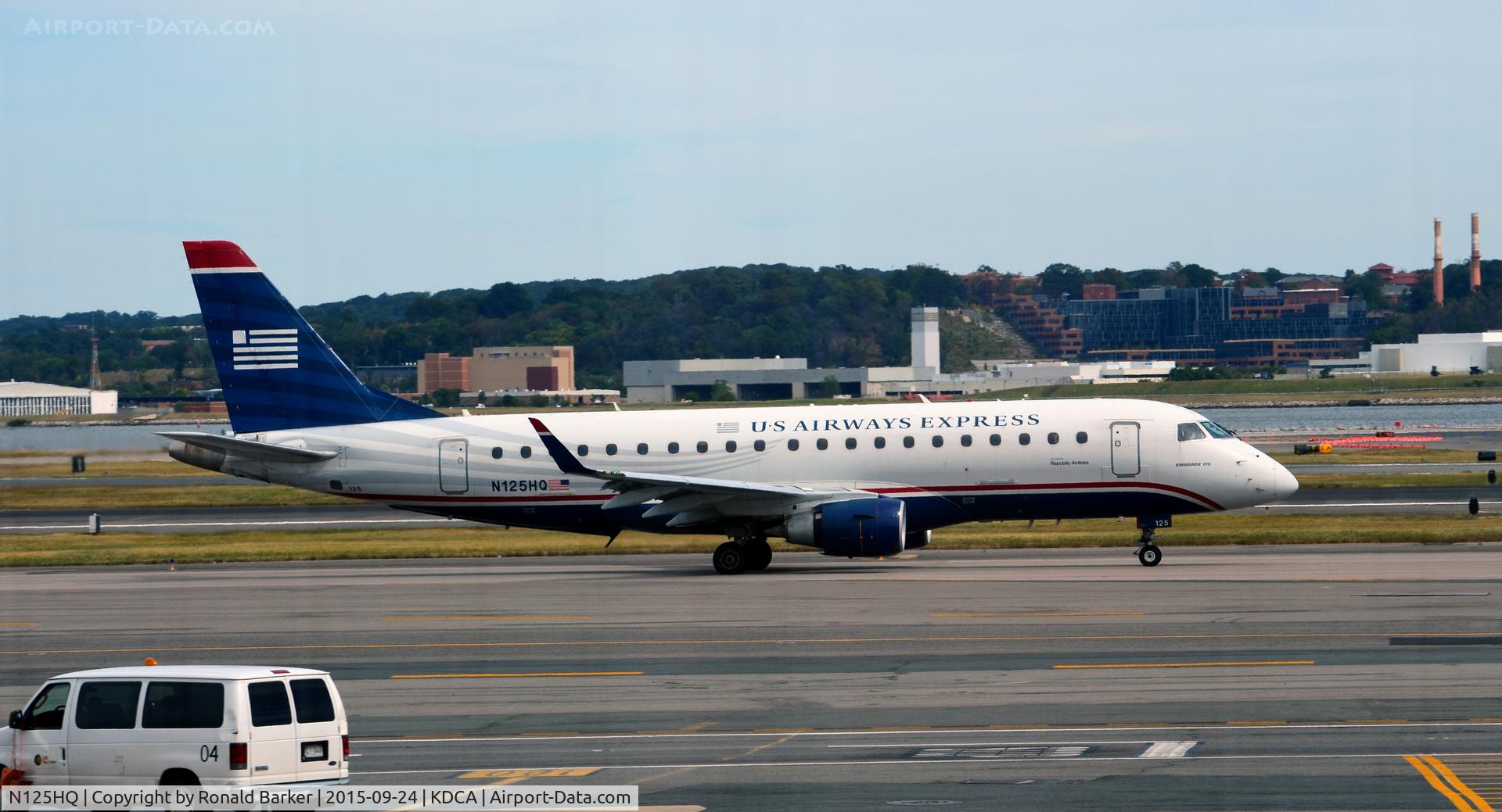 N125HQ, 2007 Embraer 175LR (ERJ-170-200LR) C/N 17000202, Taxi National