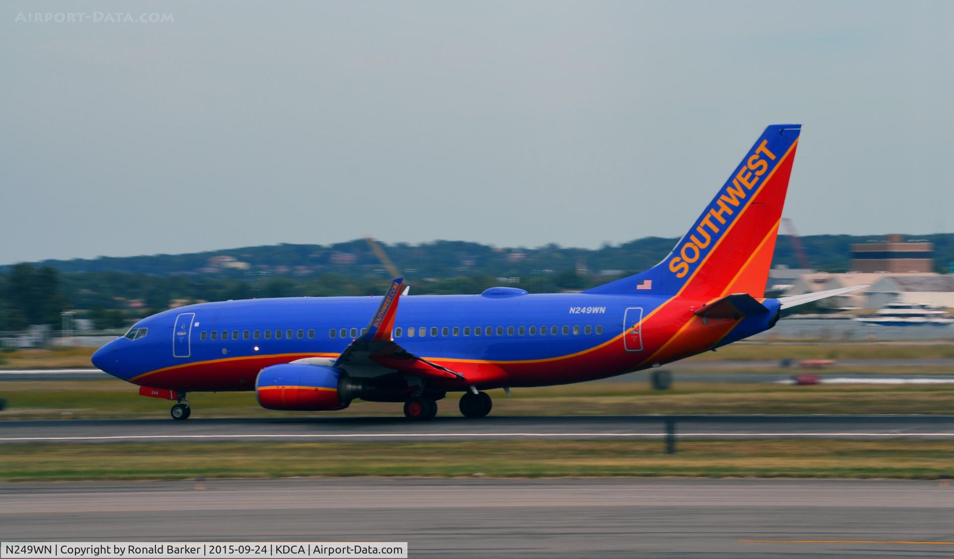 N249WN, 2006 Boeing 737-7H4 C/N 34951, Takeoff roll National