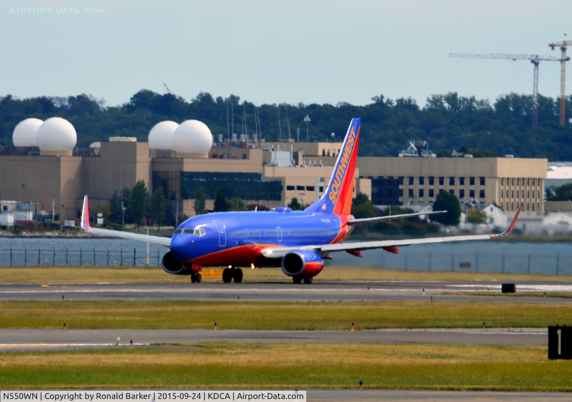 N550WN, 2001 Boeing 737-76Q C/N 30279, Takeoff National