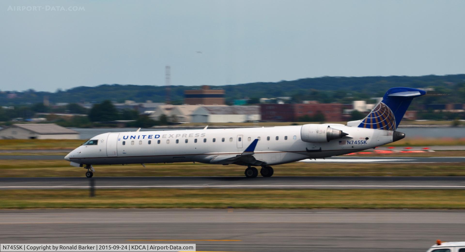 N745SK, 2005 Bombardier CRJ-701ER (CL-600-2C10) Regional Jet C/N 10201, Takeoff National