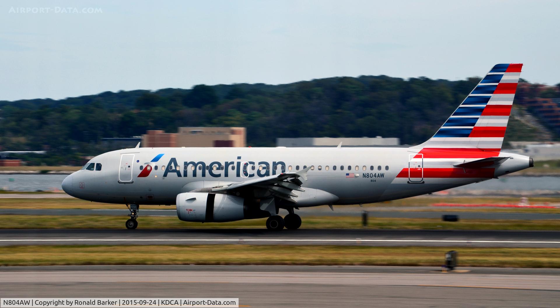 N804AW, 1999 Airbus A319-132 C/N 1043, Landing roll National