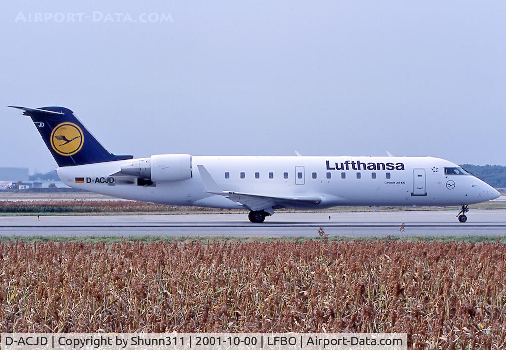 D-ACJD, 1996 Canadair CRJ-100LR (CL-600-2B19) C/N 7135, Taxiing holding point rwy 15L for departure...