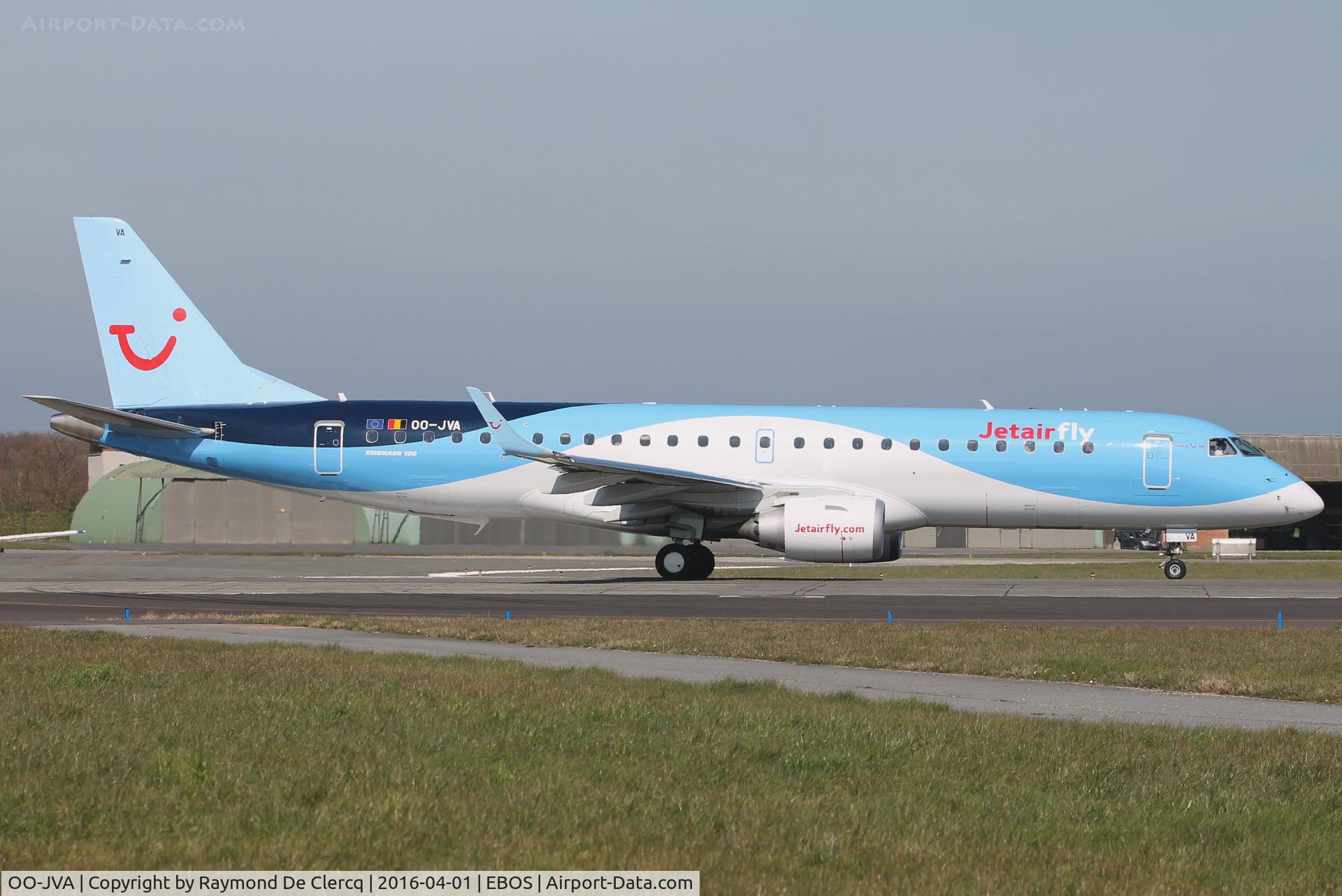 OO-JVA, 2015 Embraer 190STD (ERJ-190-100STD) C/N 19000689, Ready for take off.