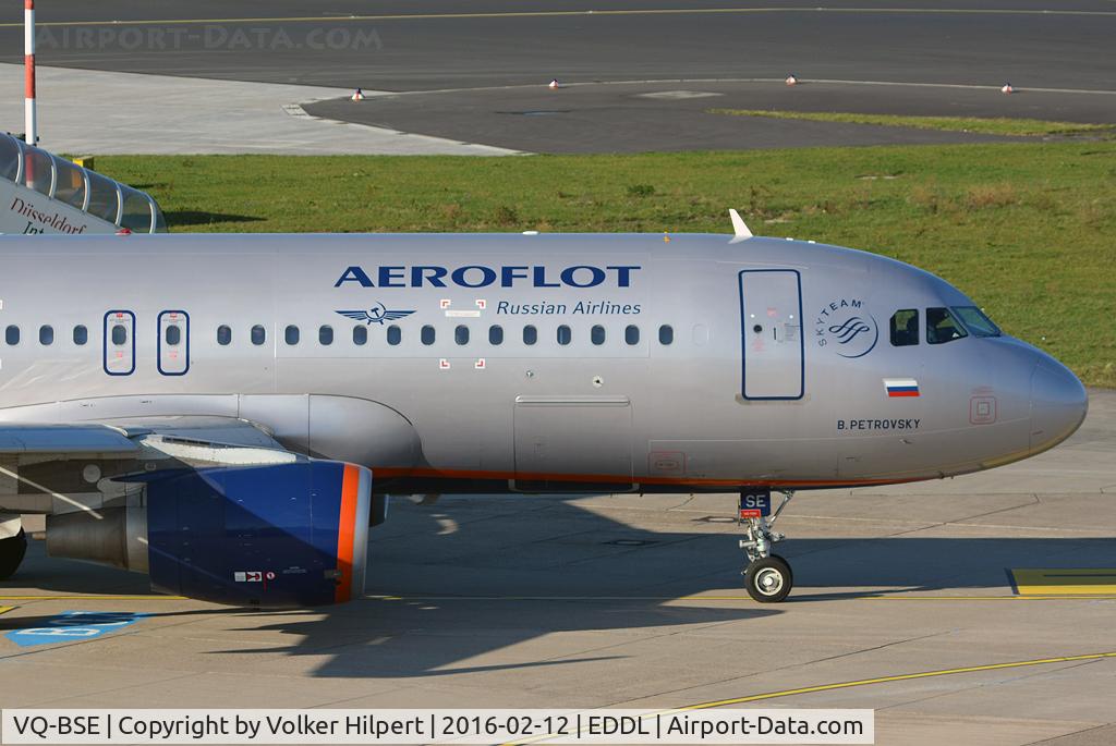 VQ-BSE, 2014 Airbus A320-214 C/N 5989, at dus