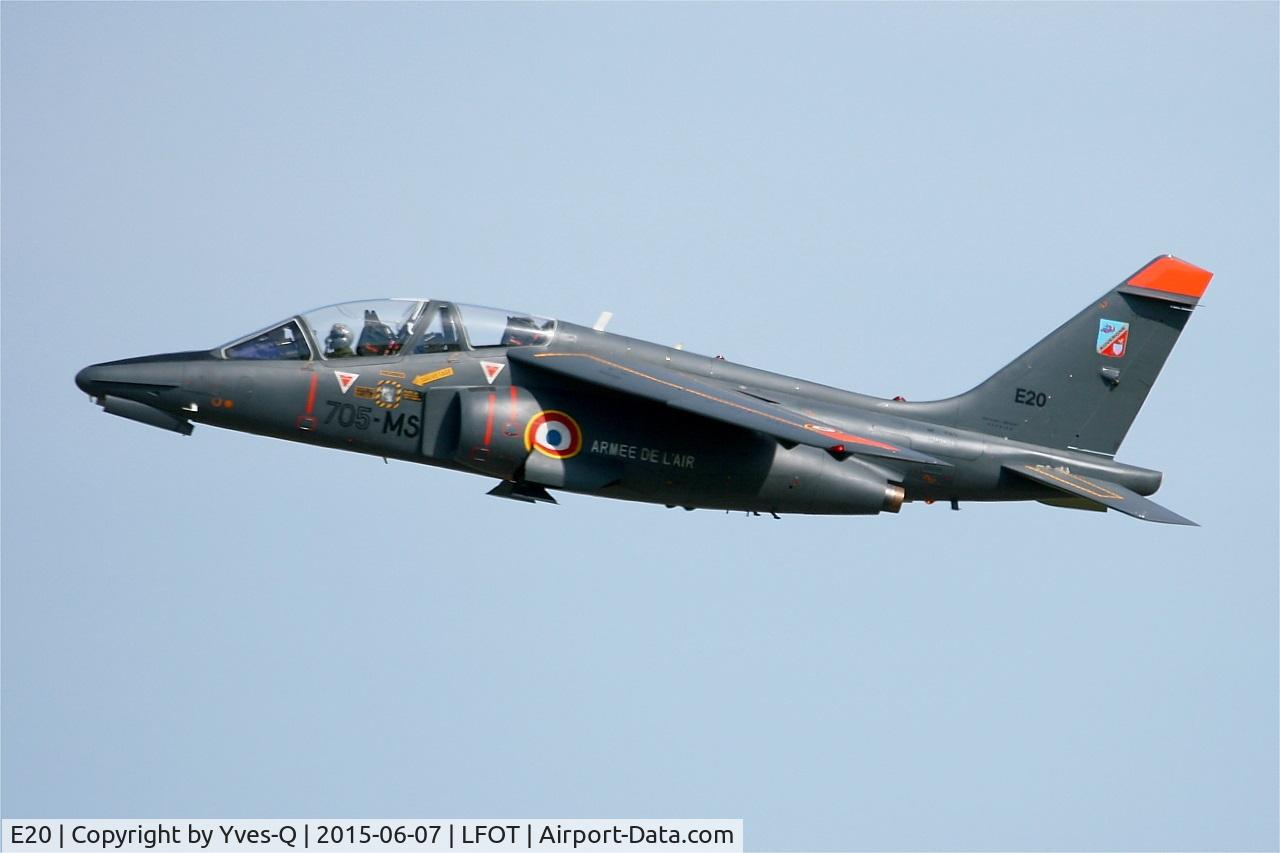 E20, Dassault-Dornier Alpha Jet E C/N E20, Dassault-Dornier Alpha Jet E (705-MS), Take off rwy 02, Tours - St Symphorien Air Base 705 (LFOT-TUF) Open day 2015