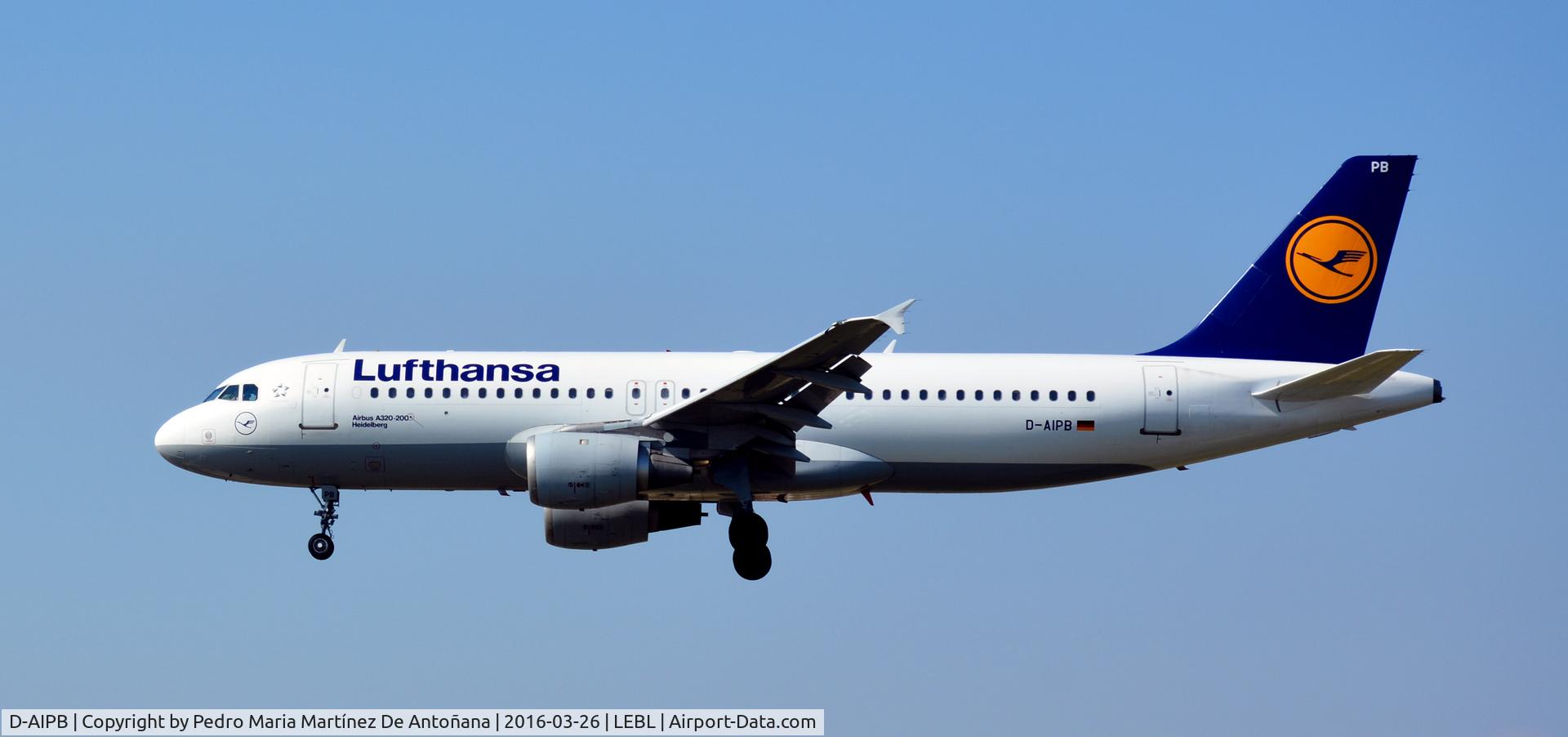 D-AIPB, 1989 Airbus A320-211 C/N 0070, El Prat -  Barcelona  -  España