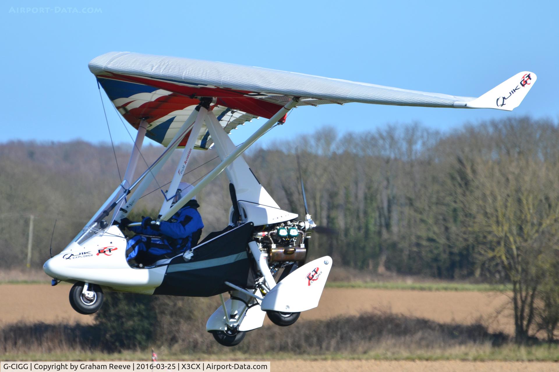 G-CIGG, 2014 P&M Aviation Quik GTR C/N 8690, Departing from Northrepps.