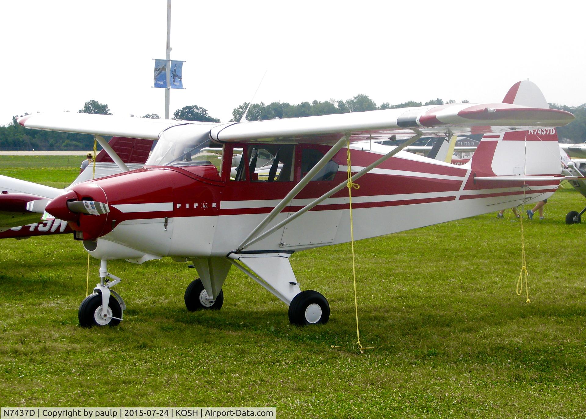 N7437D, 1957 Piper PA-22-150 C/N 22-5201, At AirVenture.