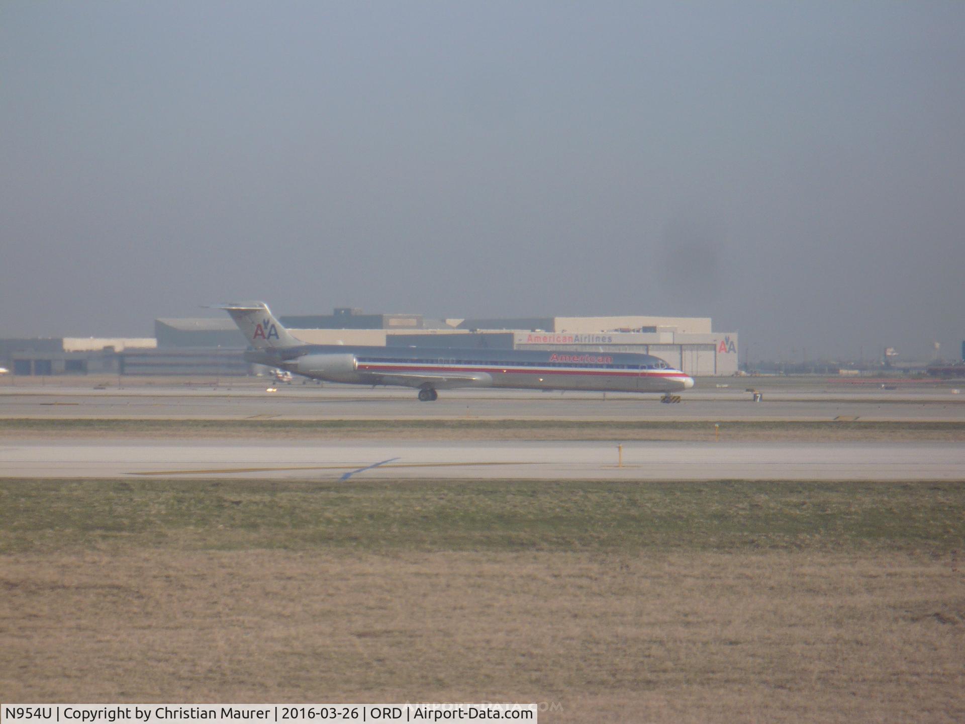 N954U, 1987 McDonnell Douglas MD-82 (DC-9-82) C/N 49426, Ex TWA DC-9-82