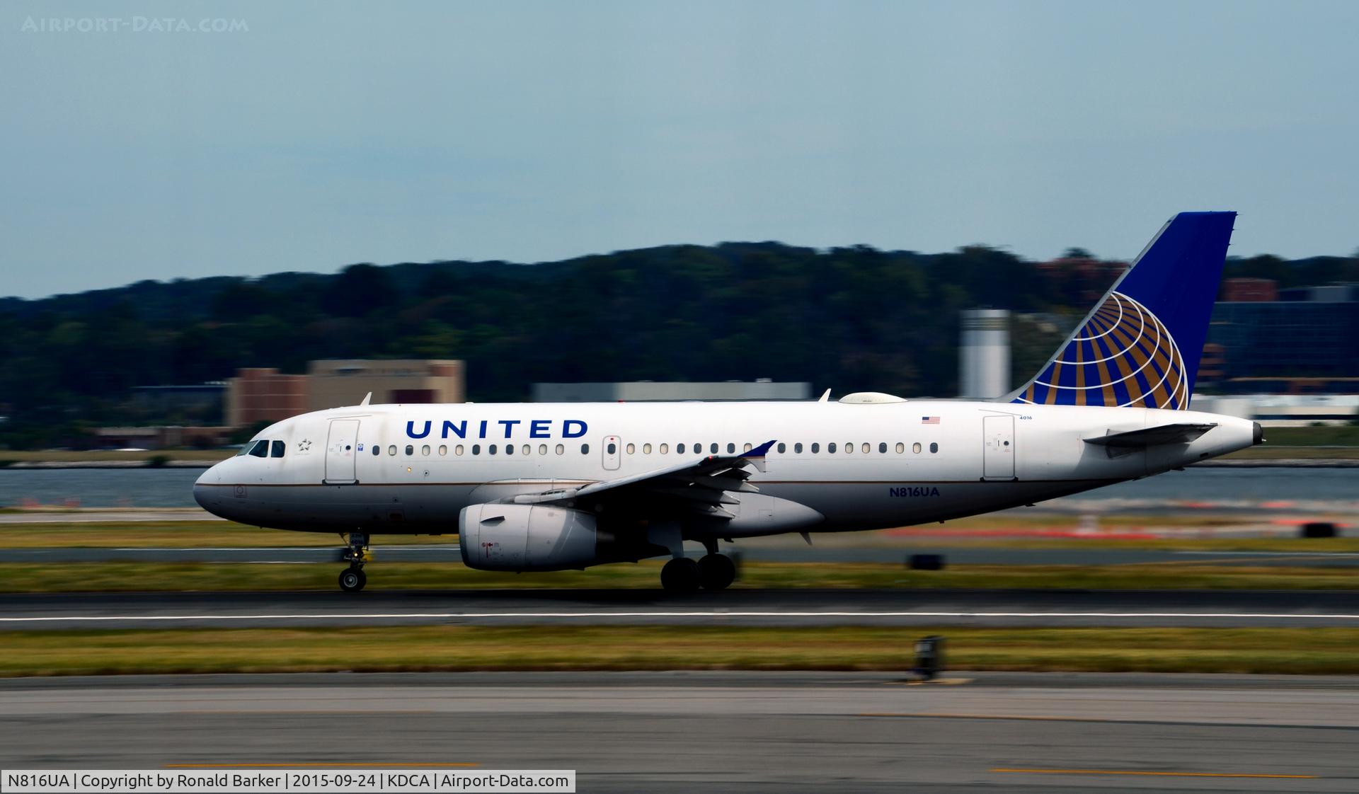 N816UA, 1998 Airbus A319-131 C/N 871, Takeoff roll National
