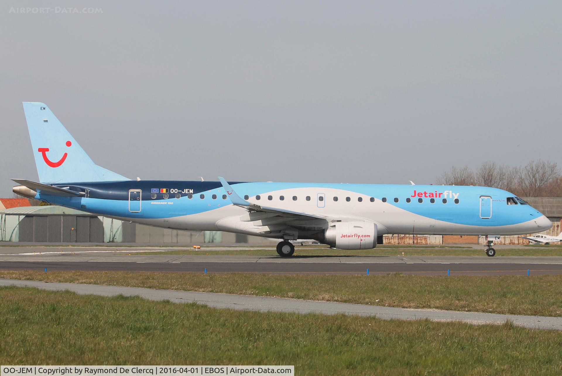 OO-JEM, 2013 Embraer 190STD (ERJ-190-100STD) C/N 19000603, Ready for take off on rwy 08.