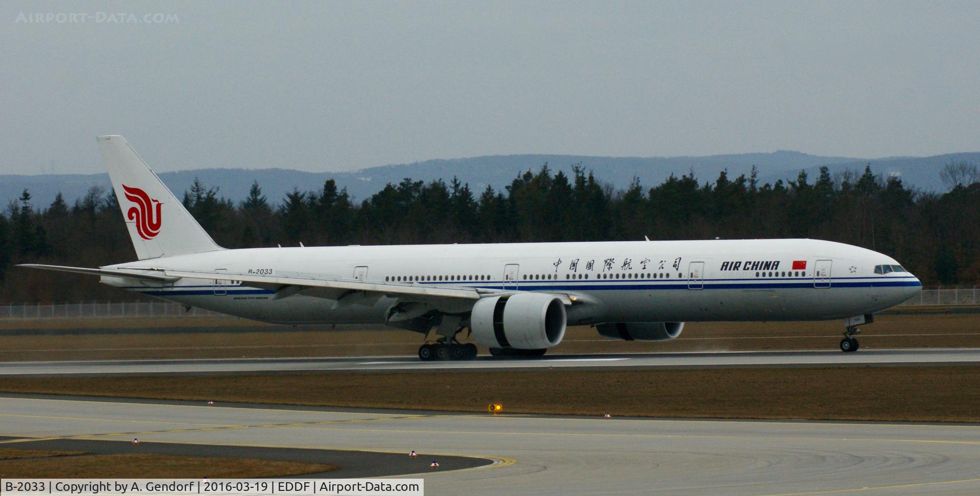 B-2033, 2012 Boeing 777-39L/ER C/N 38673, Air China, seen here taxiing at Frankfurt Rhein/Main(EDDF)