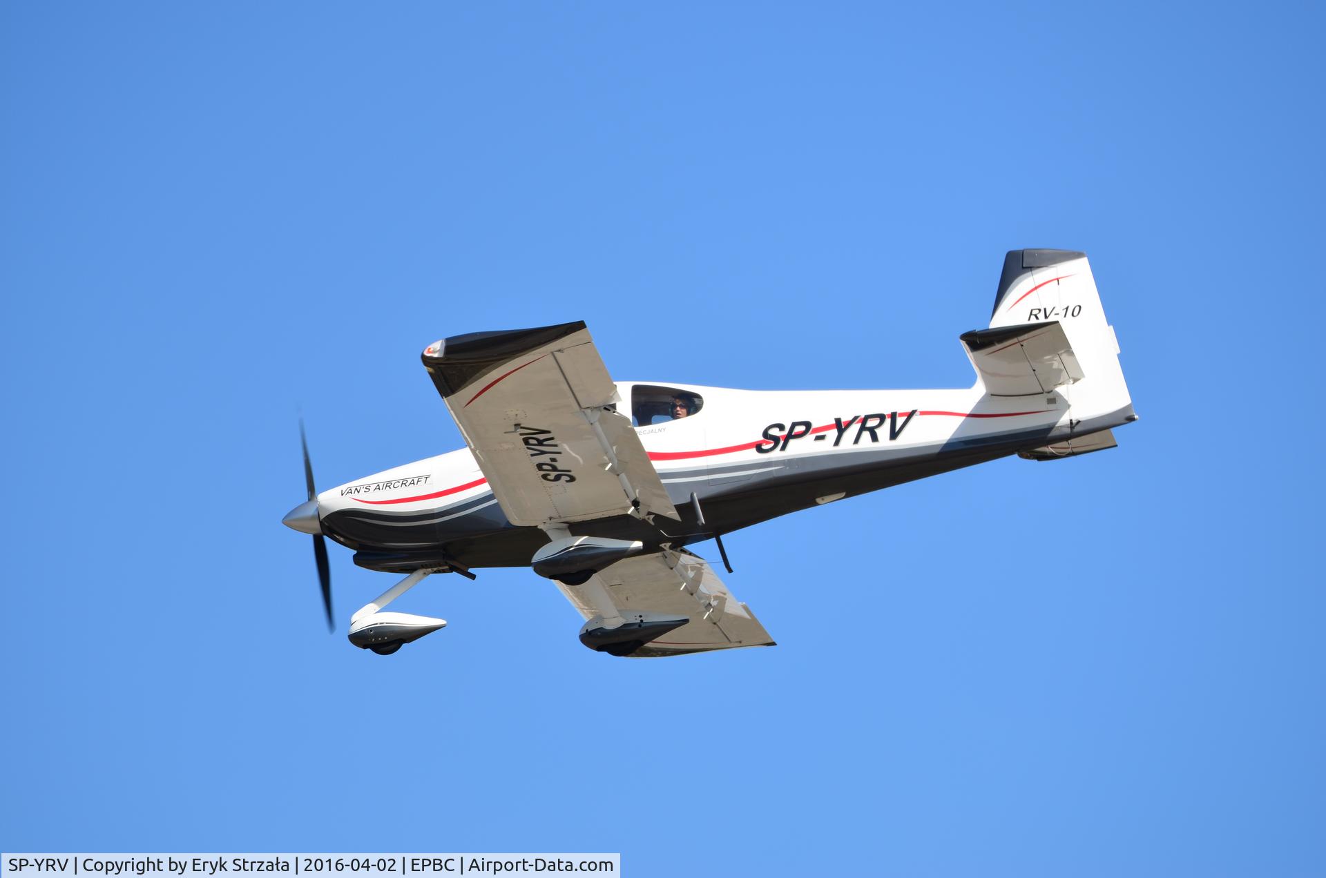 SP-YRV, Vans RV-10 C/N TZL-40602, Landing on runway 28 at EPBC
