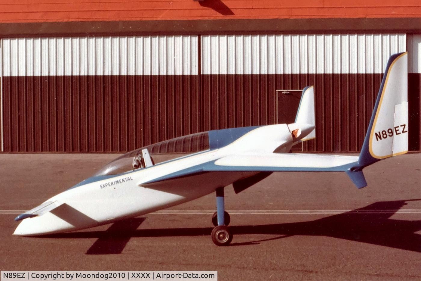 N89EZ, 1979 Rutan VariEze C/N 1600, Original colors & marks