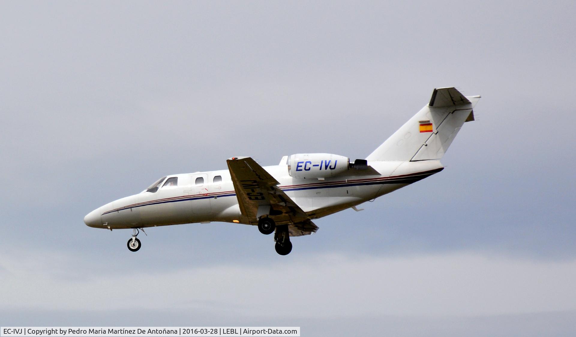EC-IVJ, 2001 Cessna 525 CitationJet CJ1 C/N 525-0429, El Prat -  Barcelona  -  España