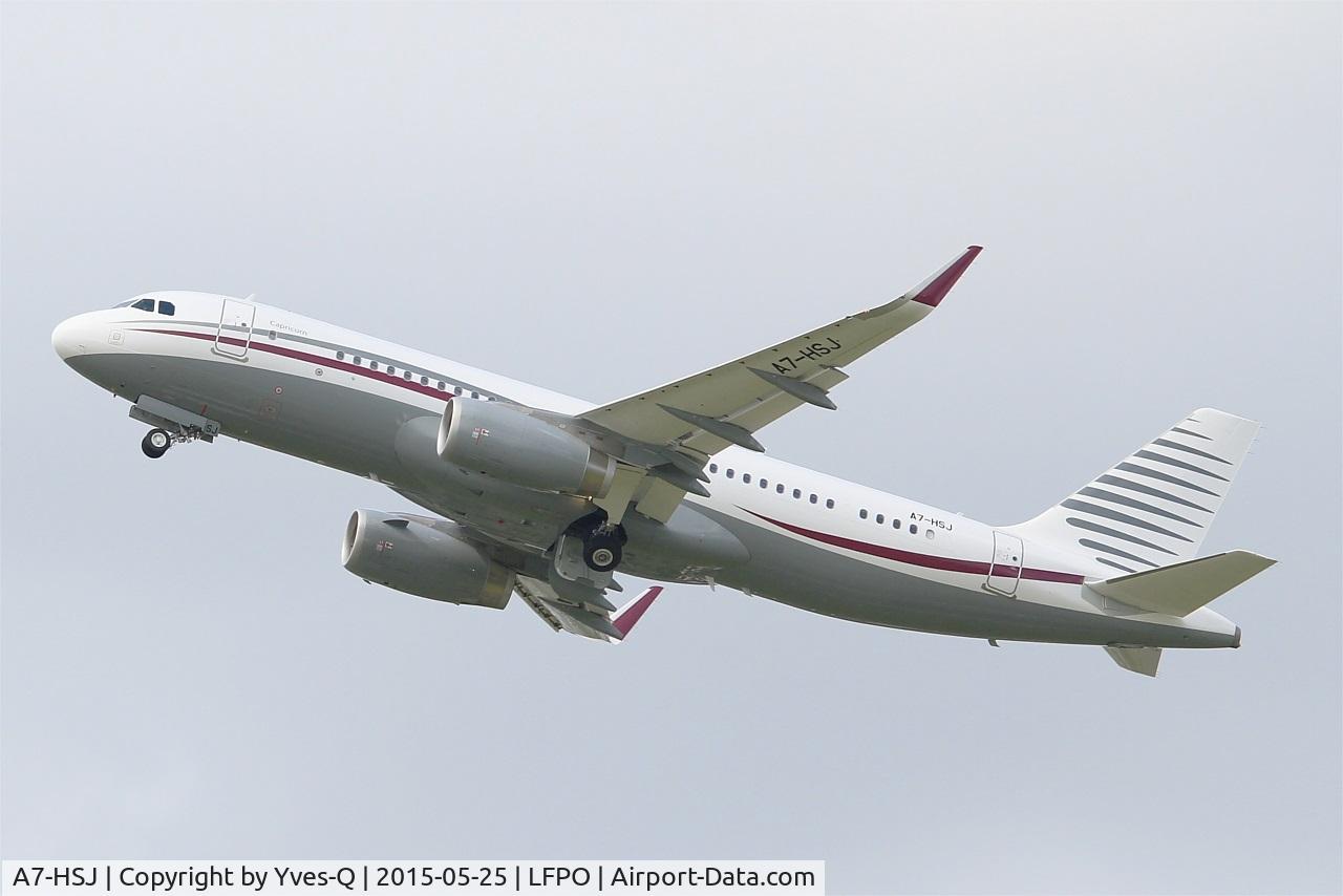 A7-HSJ, 2012 Airbus A320-214(CJ) Prestige C/N 5255, Airbus A320-232(CJ) Prestige, Take off rwy 24, Paris-Orly airport (LFPO-ORY)
