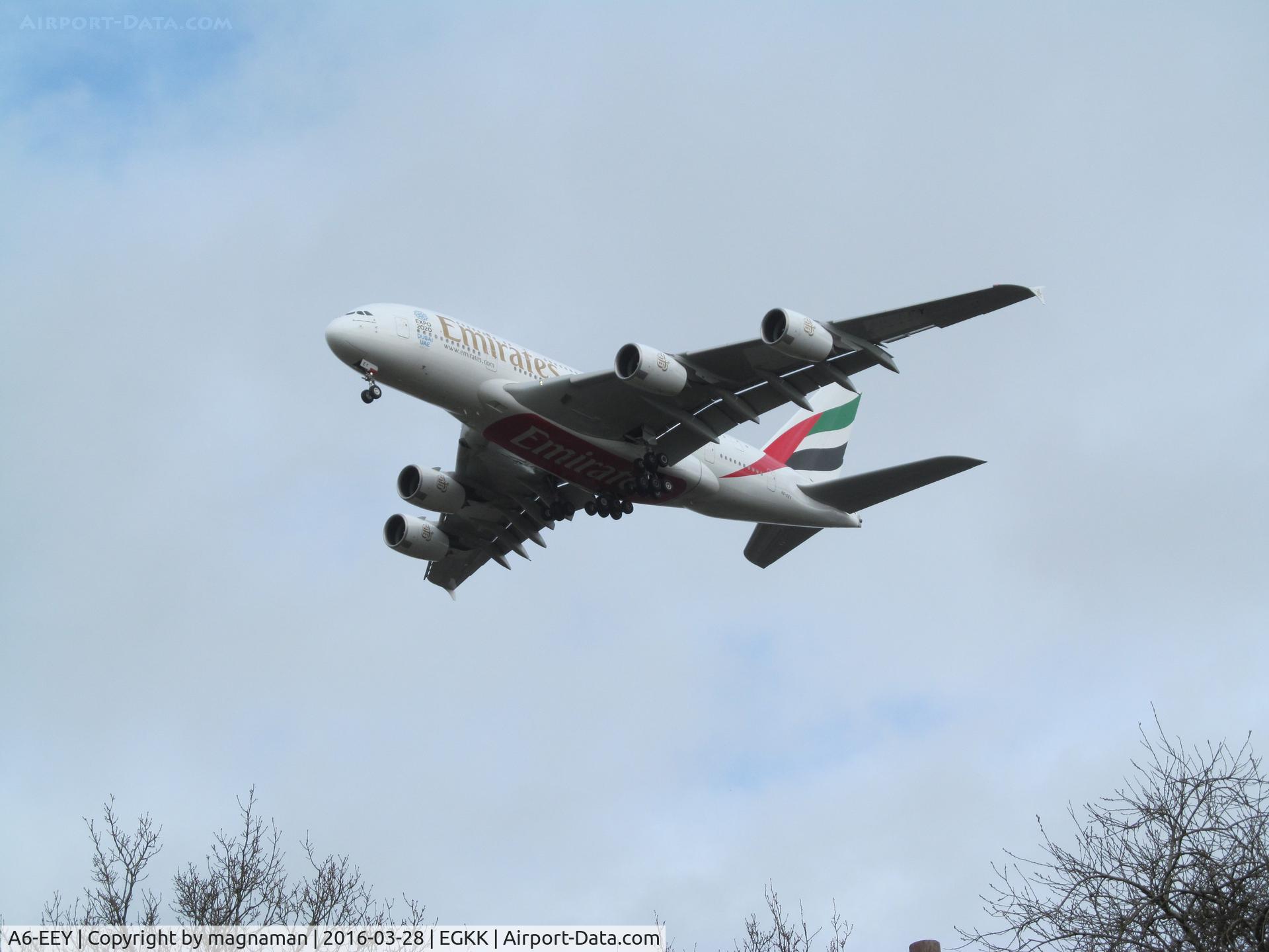 A6-EEY, 2014 Airbus A380-861 C/N 157, landing at LGW