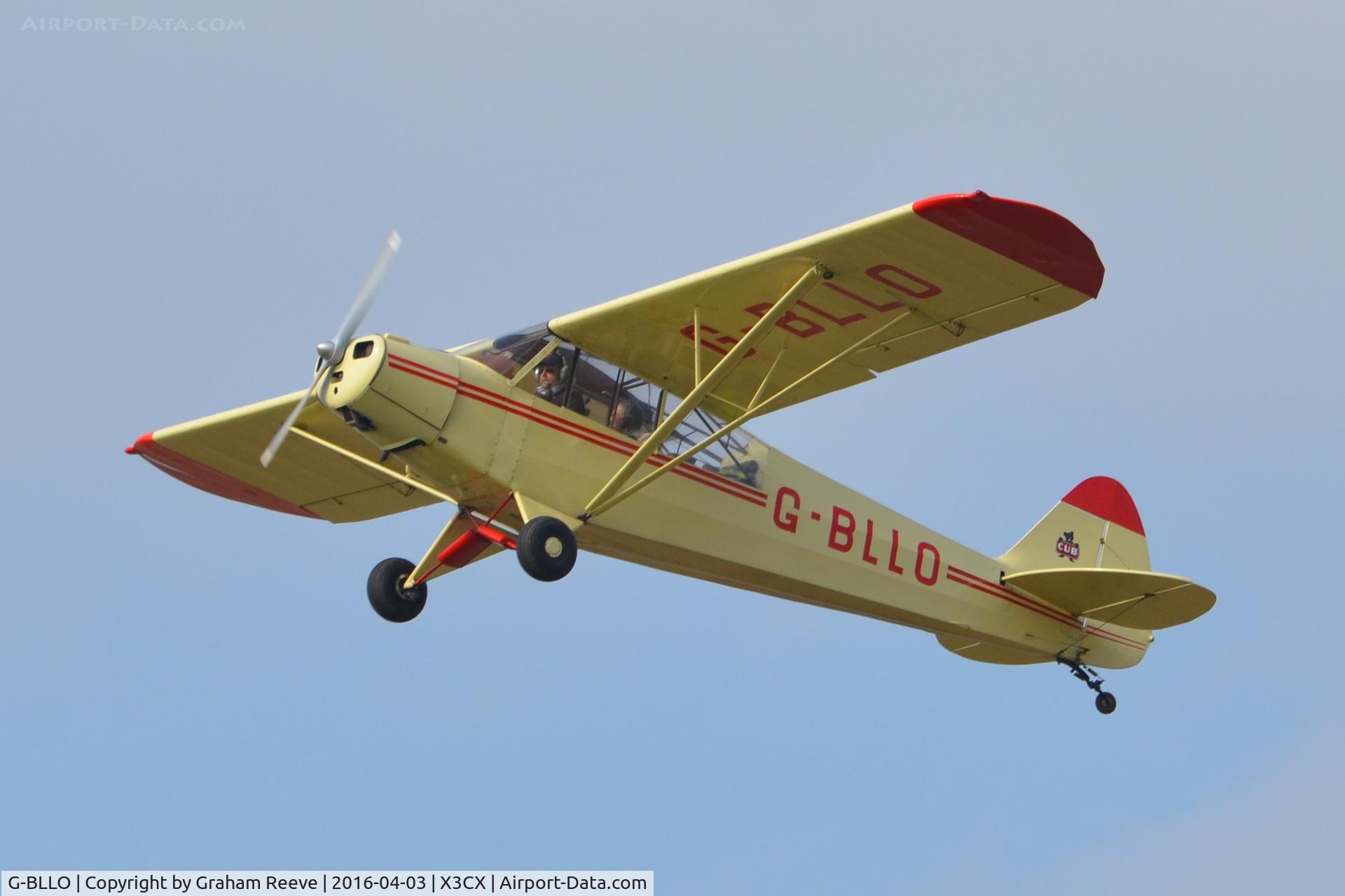 G-BLLO, 1953 Piper L-18C Super Cub (PA-18-95) C/N 18-3099, Departing from Northrepps.