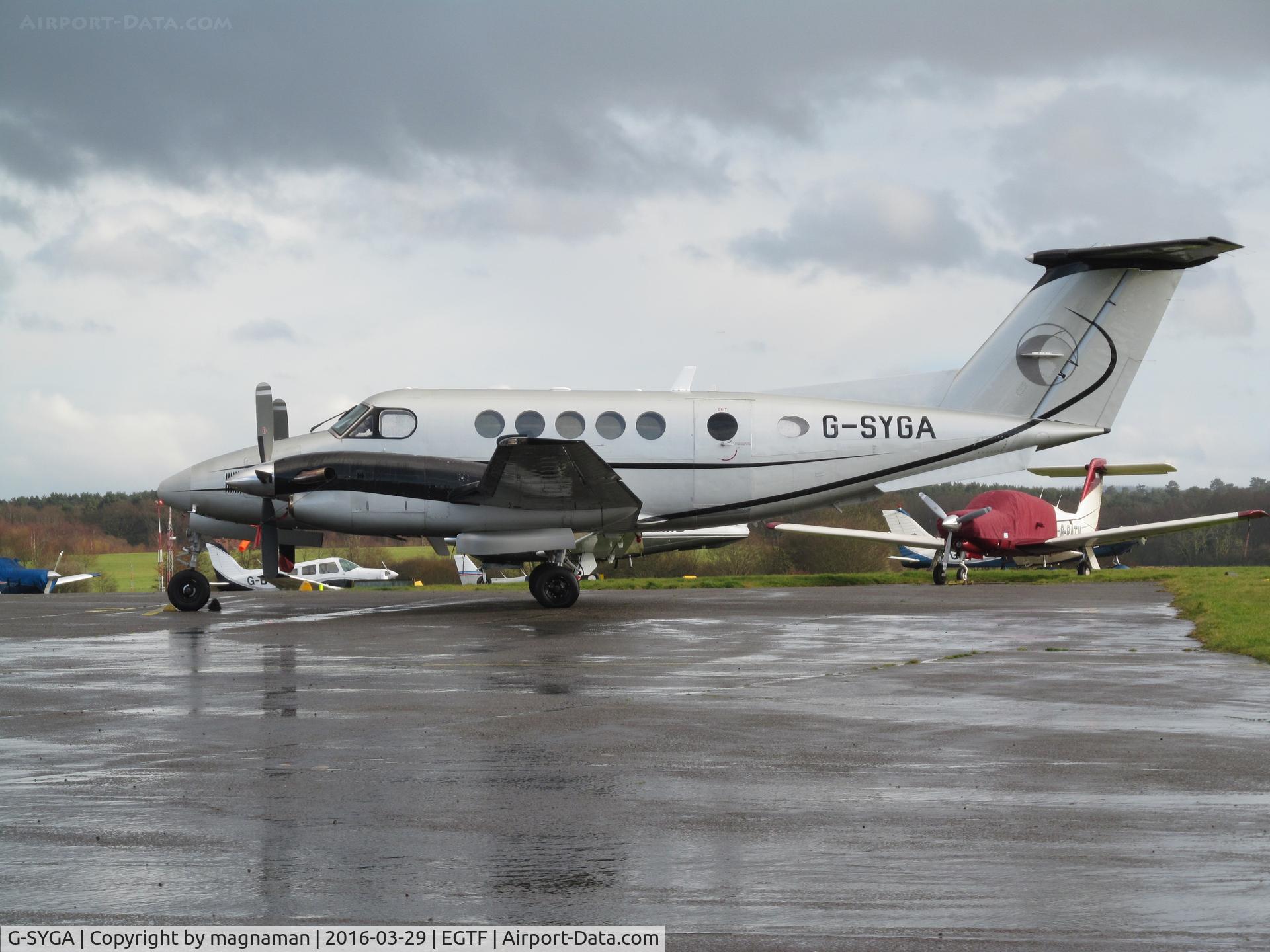 G-SYGA, 1982 Beech B200 Super King Air King Air C/N BB-1044, nice twin